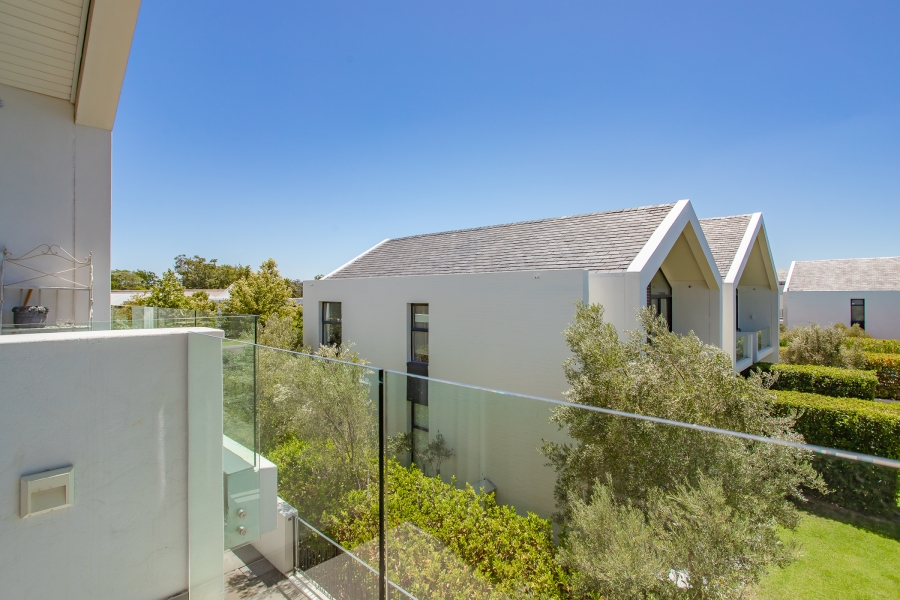 To Let 2 Bedroom Property for Rent in Val De Vie Estate Western Cape